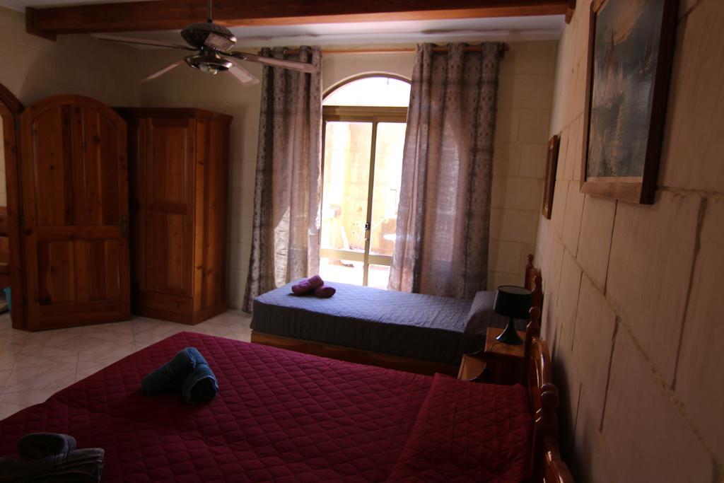 Mystic Flower B&B Birbuba エクステリア 写真